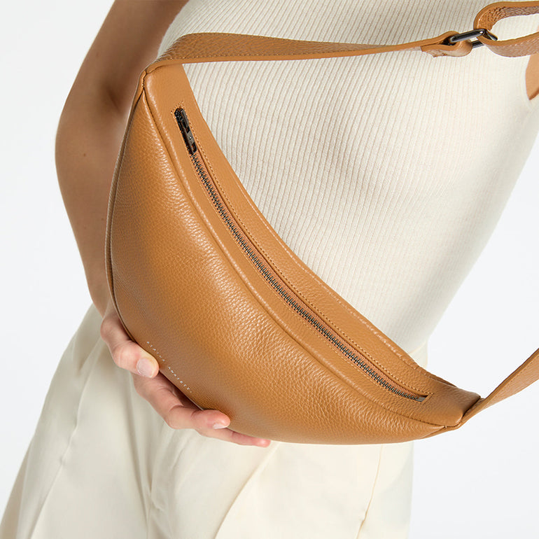 Status Anxiety Glued To You Women's Leather Crossbody Bag Tan