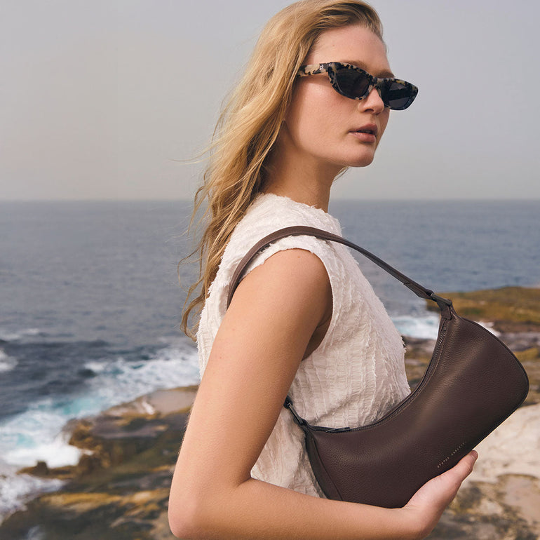 Status Anxiety Not That Simple Women's Leather Bag Cocoa