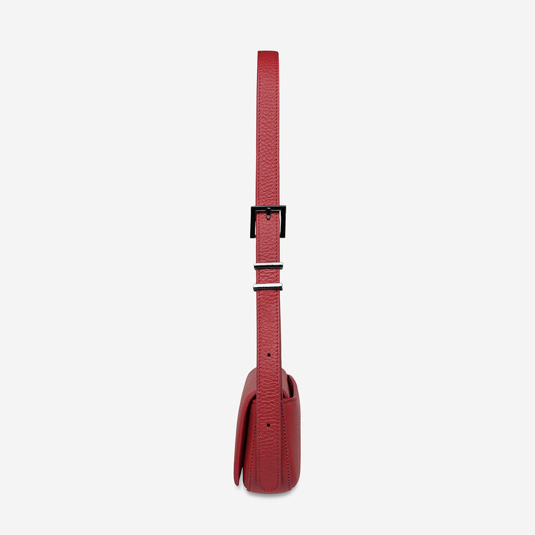 Status Anxiety Overnight Obsession Women's Leather Bag Rouge