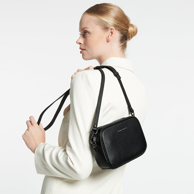 Status Anxiety Plunder Women's Leather Crossbody Bag Black