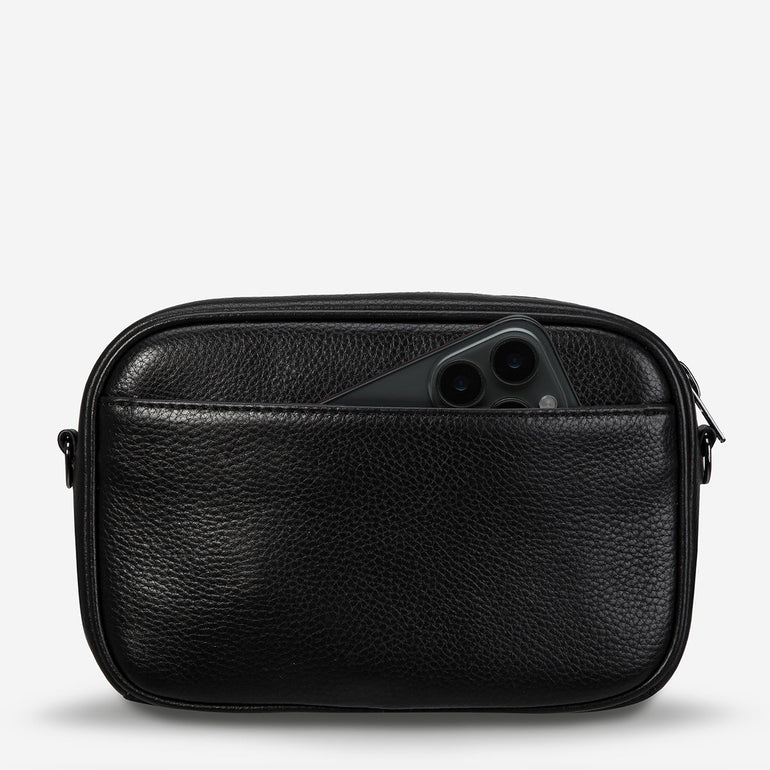Status Anxiety Plunder Bag With Webbed Strap Women's Leather Crossbody Bag Black