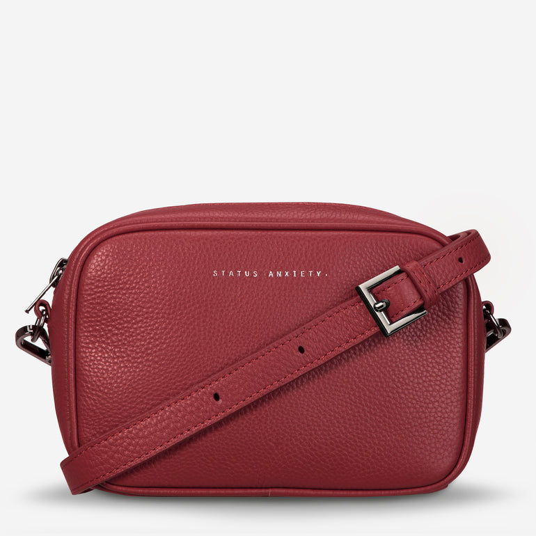 Status Anxiety Plunder With Webbed Strap Rouge