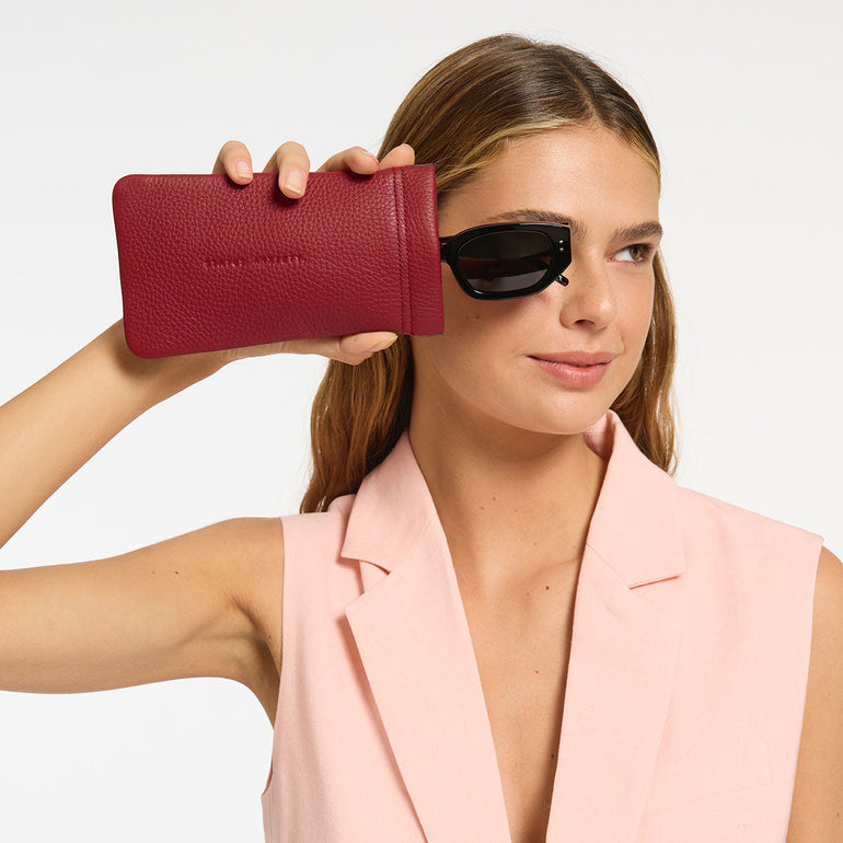 Status Anxiety Keepsake Leather Glasses Pouch Rouge