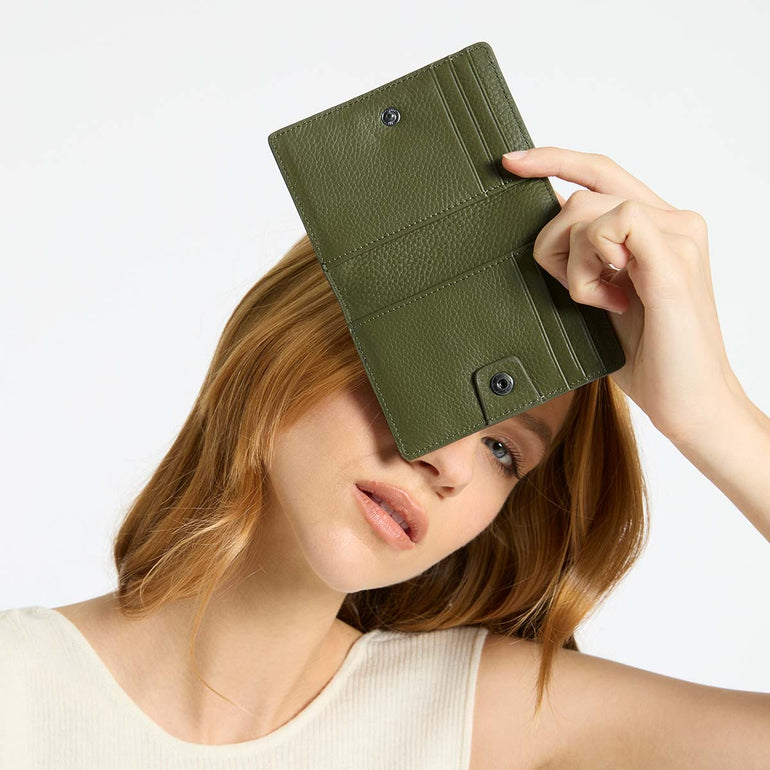 Status Anxiety Easy Does It Women's Leather Wallet Khaki